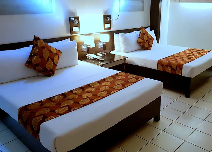 Executive Plaza Hotel