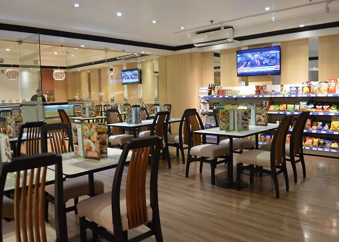 Executive Plaza Hotel