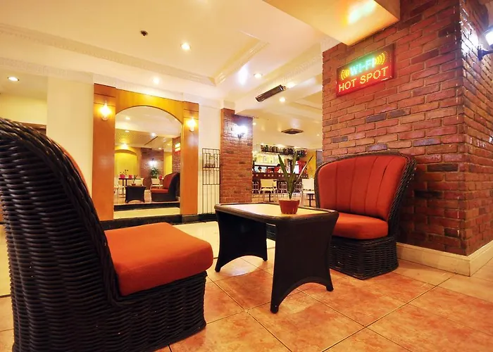 Executive Plaza Hotel